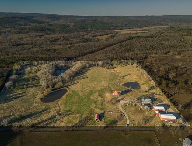 5762 Buttercreek Road, Scotland, AR 72141