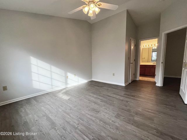 3805 Yardley Ct 208, Louisville, KY 40299