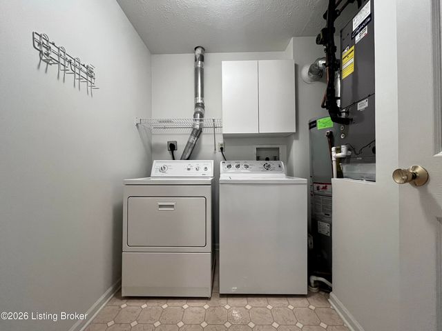 3805 Yardley Ct 208, Louisville, KY 40299