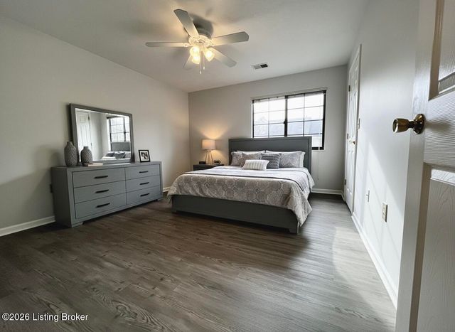 3805 Yardley Ct 208, Louisville, KY 40299