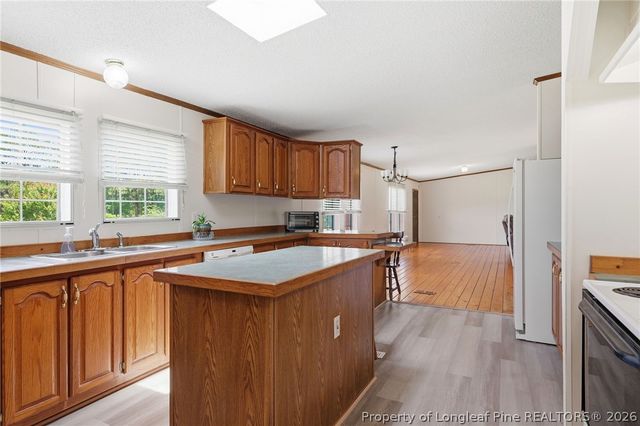 10400 Ruth Vinson Road, Autryville, NC 28318