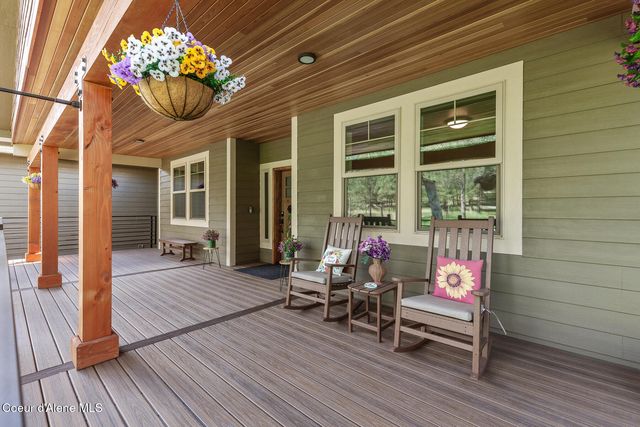 19673 W Treend RD, Post Falls, ID 83854