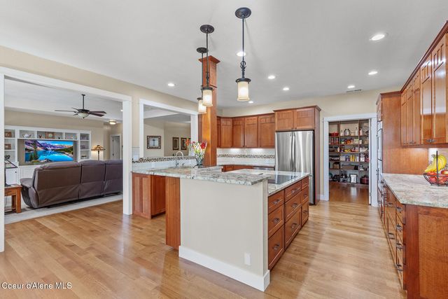 19673 W Treend RD, Post Falls, ID 83854