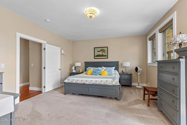 19673 W Treend RD, Post Falls, ID 83854