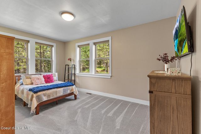 19673 W Treend RD, Post Falls, ID 83854