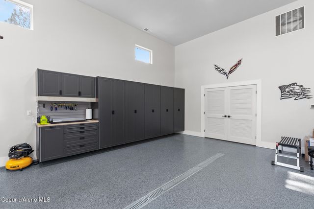 19673 W Treend RD, Post Falls, ID 83854