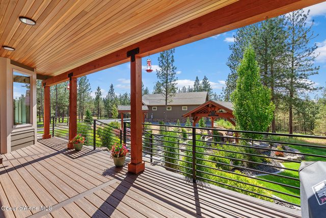 19673 W Treend RD, Post Falls, ID 83854