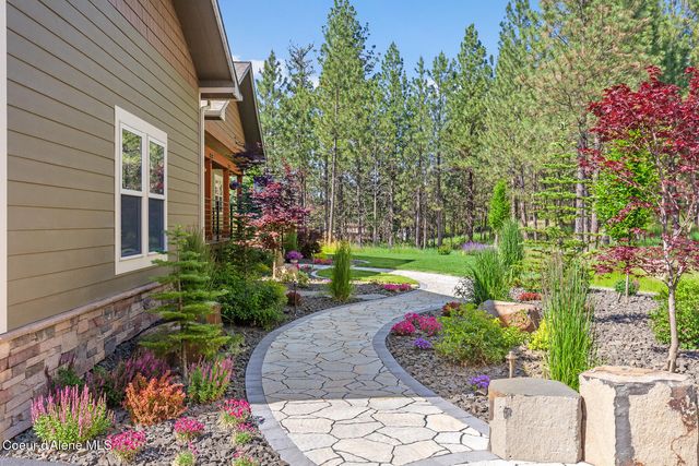 19673 W Treend RD, Post Falls, ID 83854