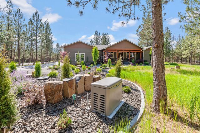 19673 W Treend RD, Post Falls, ID 83854