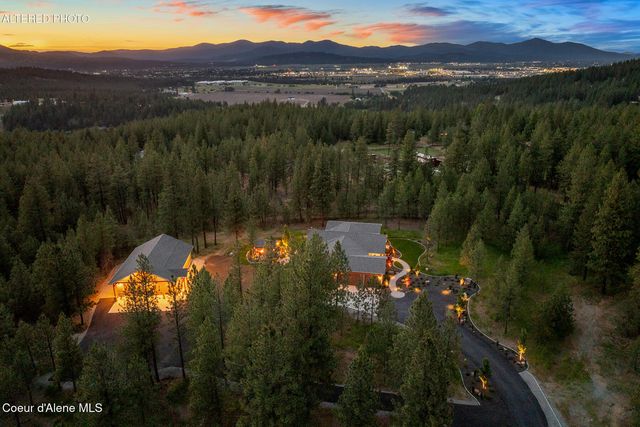 19673 W Treend RD, Post Falls, ID 83854