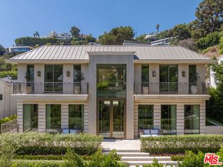 1395 N Doheny Drive, Los Angeles, CA 90069