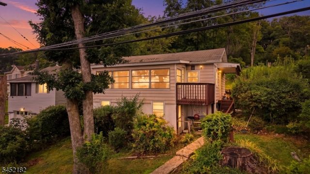 22 Alpine Dr, Jefferson Twp., NJ 07849
