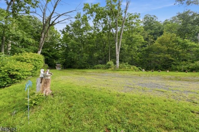 22 Alpine Dr, Jefferson Twp., NJ 07849