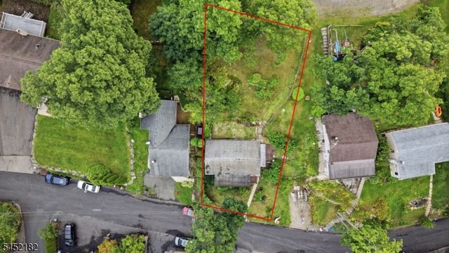 22 Alpine Dr, Jefferson Twp., NJ 07849
