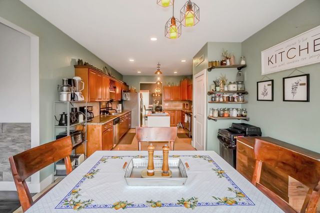 110 S High Ridge Dr, Goodlettsville, TN 37072