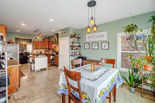 110 S High Ridge Dr, Goodlettsville, TN 37072