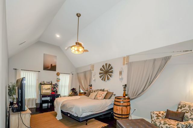 110 S High Ridge Dr, Goodlettsville, TN 37072