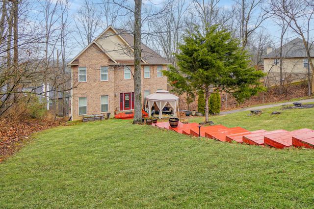 110 S High Ridge Dr, Goodlettsville, TN 37072