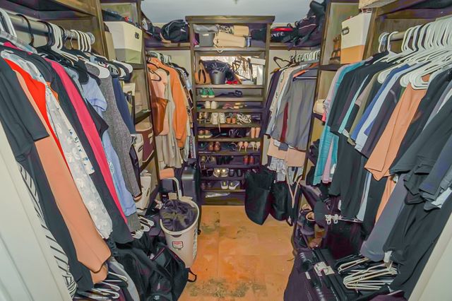 110 S High Ridge Dr, Goodlettsville, TN 37072