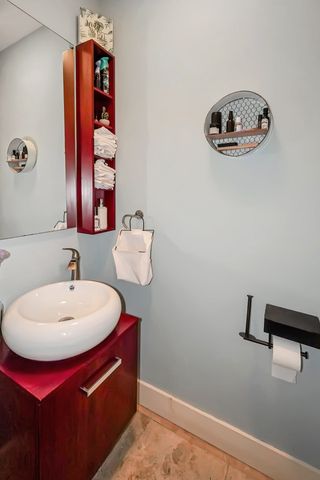 110 S High Ridge Dr, Goodlettsville, TN 37072