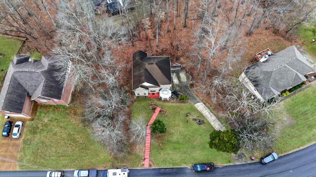 110 S High Ridge Dr, Goodlettsville, TN 37072