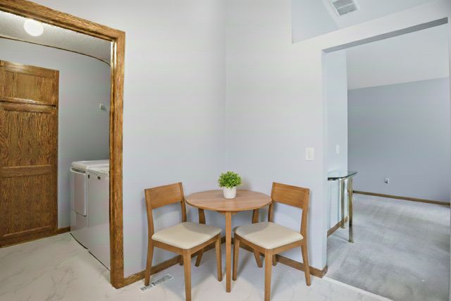 5338 Highpointe Terrace, Bloomington, MN 55437