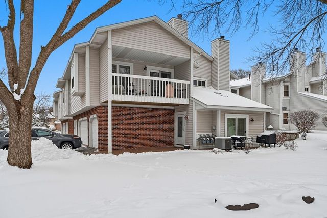 5338 Highpointe Terrace, Bloomington, MN 55437