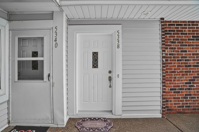 5338 Highpointe Terrace, Bloomington, MN 55437