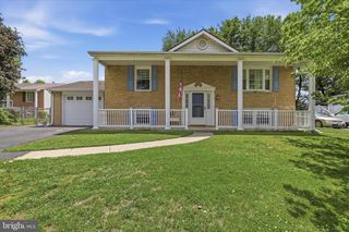 17813 GREENTREE TER, Hagerstown, MD 21740