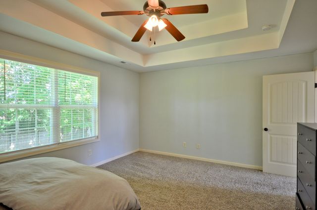 1212 MORSTEAD DR, Clarksville, TN 37042