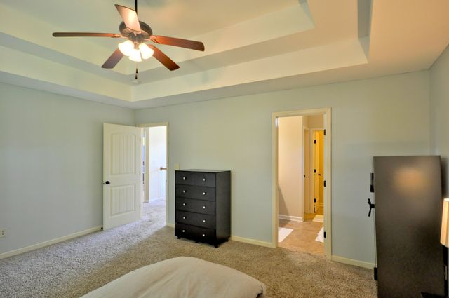 1212 MORSTEAD DR, Clarksville, TN 37042