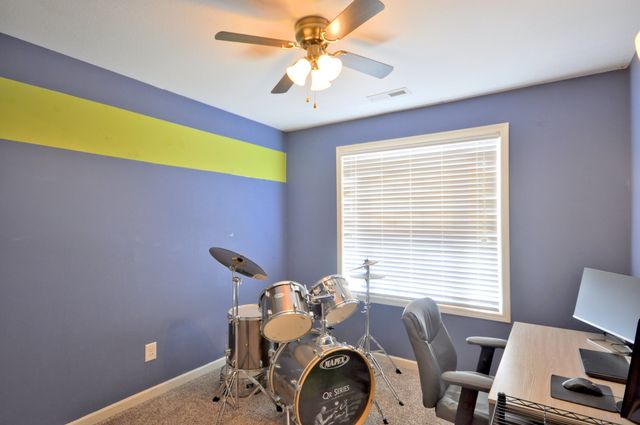 1212 MORSTEAD DR, Clarksville, TN 37042