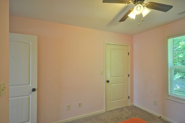 1212 MORSTEAD DR, Clarksville, TN 37042