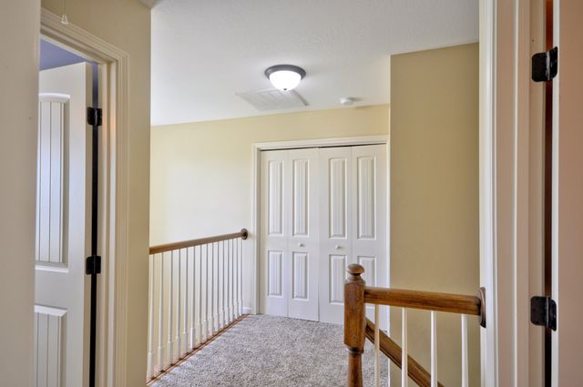 1212 MORSTEAD DR, Clarksville, TN 37042