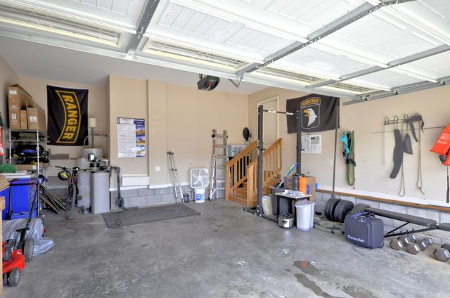 1212 MORSTEAD DR, Clarksville, TN 37042