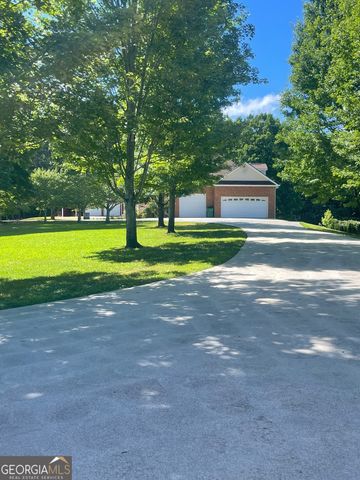 1545 Sam Bell Road, Clarkesville, GA 30523