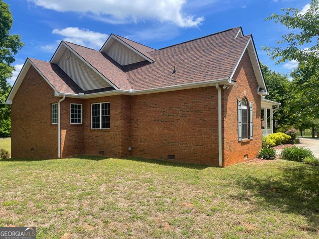 1545 Sam Bell Road, Clarkesville, GA 30523