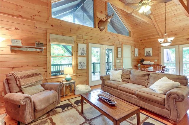 223 Novena Court, Ellijay, GA 30540