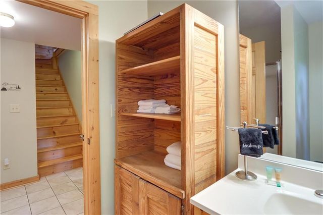 223 Novena Court, Ellijay, GA 30540