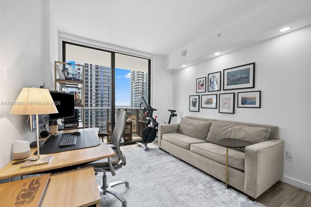 801 S Miami Avenue 2901, Miami, FL 33130