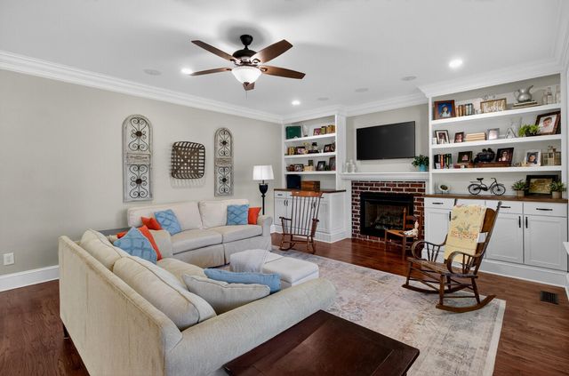 1114 Plantation Overlook Drive, Moncks Corner, SC 29461