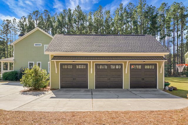 1114 Plantation Overlook Drive, Moncks Corner, SC 29461