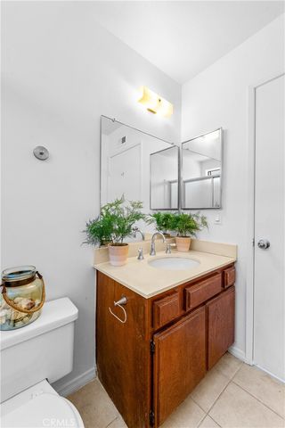 1407 Lakeside, Huntington Beach, CA 92648