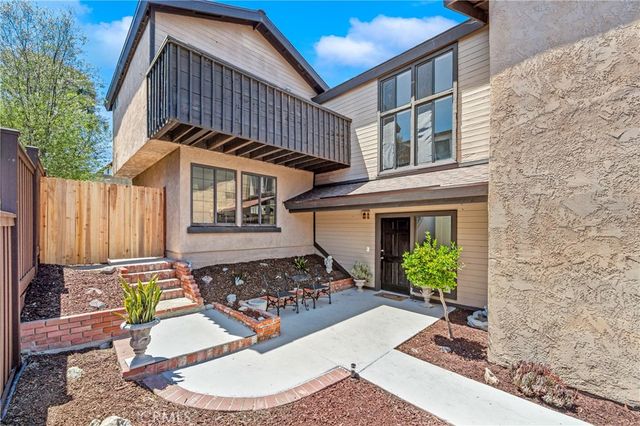 1407 Lakeside, Huntington Beach, CA 92648