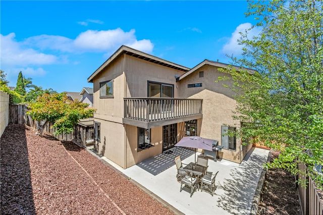 1407 Lakeside, Huntington Beach, CA 92648