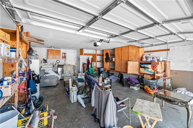 1407 Lakeside, Huntington Beach, CA 92648