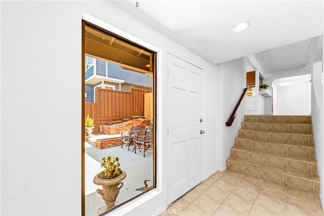 1407 Lakeside, Huntington Beach, CA 92648