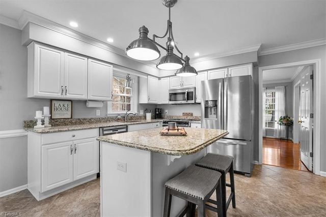 4103 Quarterstaff Court, High Point, NC 27265