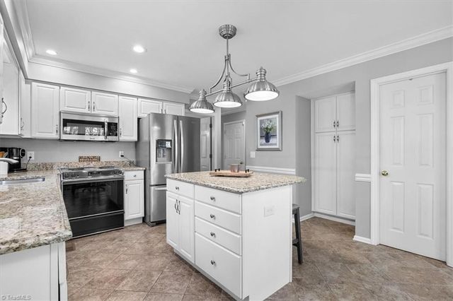 4103 Quarterstaff Court, High Point, NC 27265