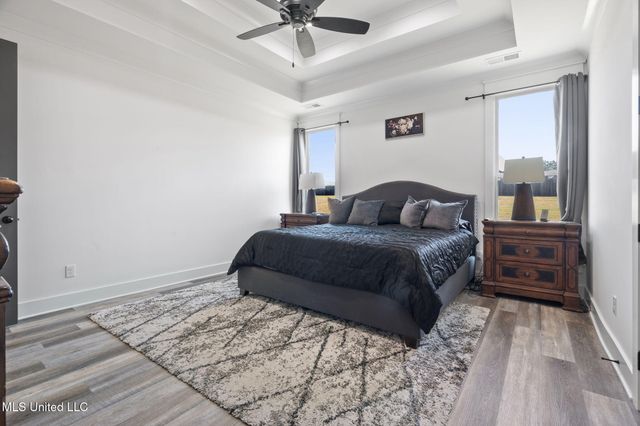 3702 S Fossil Hill Drive, Hernando, MS 38632